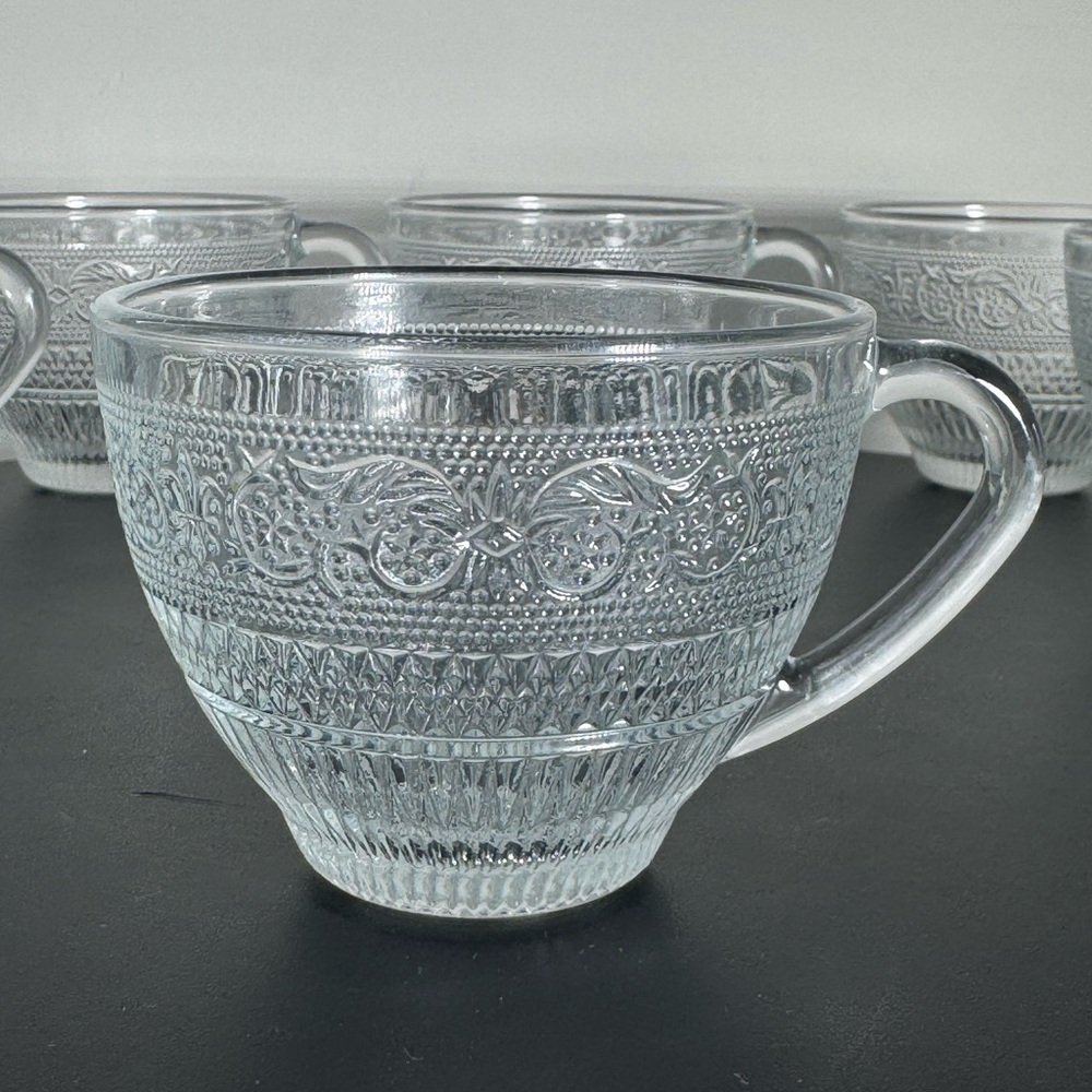 12 VINTAGE GLASS LACE EMBOSSED COFFEE TEA ESPRESSO CUP ELEGANT SET